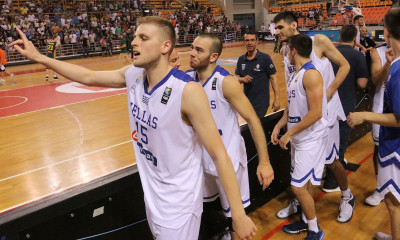 Ελλάδα: Έτοιμοι για το... θαύμα και τον τελικό οι Νέοι