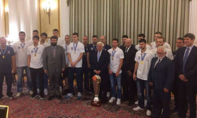 Ελλάδα: Στον Πρόεδρο της Δημοκρατίας οι «χρυσοί» Νέοι