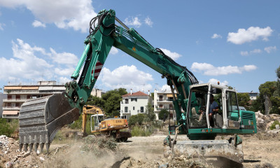 Πάτησαν... γκάζι οι μπουλντόζες για την «Αγιά Σοφιά» (photos)