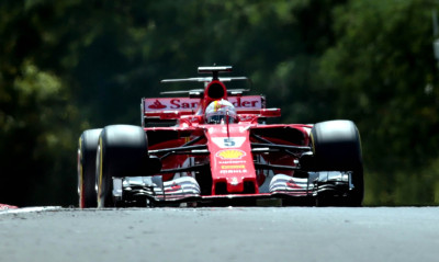 Ο Φέτελ την «pole position» στο γκραν πρι της Ουγγαρίας