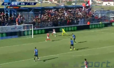 Απίστευτο: Σημάδεψε δοκάρι σε κενό τέρμα! (video)