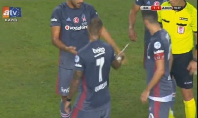 Αλάνι ο Κουαρέσμα - Δείτε πως χειρίζεται το μαχαίρι - πεταλούδα