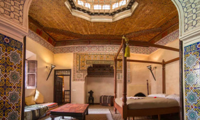 Απίστευτο! Δες το πολυτελές παλάτι που μένεις με 30 ευρώ/βραδιά (photos)