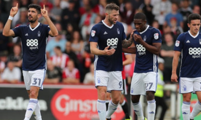 «Όργια» Μπουχαλάκη: Και δεύτερη γκολάρα κόντρα στην Μπρέντφορντ! (video)