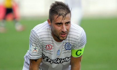 Φόρεσε τα «βυσσινί» ο Παγώνης