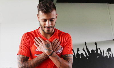 Ολυμπιακός: Πρόταση της Μπούρσασπορ για Φιγκέιρας