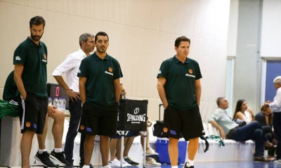 Επιστροφή με… τακτική