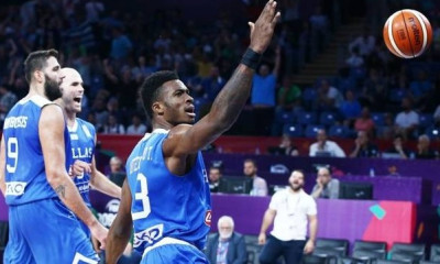 Τρέλα για την Εθνική στην Καστοριά (pics)