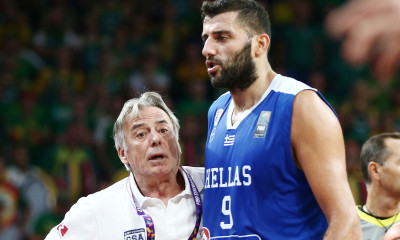 Επικό μήνυμα διεθνών! «Σας γαμ… με τον Μίσσα» (photo)