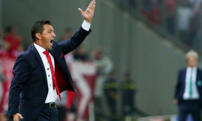 Χάσι: «Ήθελα να κάνω 7 αλλαγές στο ημίχρονο»!