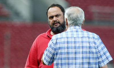 Ολυμπιακός: Εκνευρισμός Μαρινάκη για την εικόνα με Αστέρα