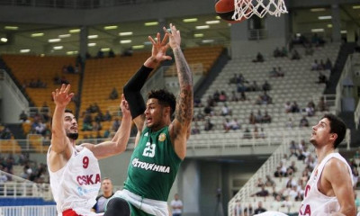 Με φόντο την Ακρόπολη ο Όγκαστ (photo)