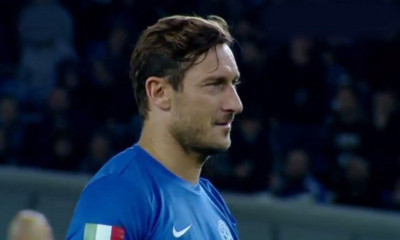 Πετάει γκολάρες και στη… σύνταξη ο Τότι!