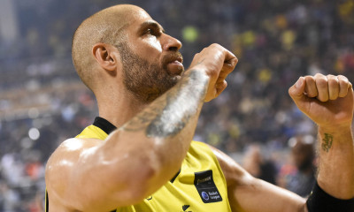 Ο αλύγιστος Βασιλόπουλος! (pics)