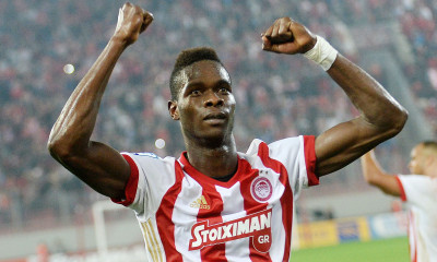 Super League: Κορυφαίοι Σισέ και Ντάουντα