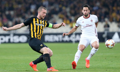 Το «τυράκι» και τα παιχνίδια ΑΕΚ - Γιόχανσον με φόντο το συμβόλαιο...