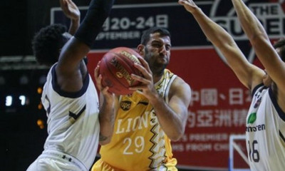 Τα… σπάει το κινέζικο σκίτσο του Μπουρούση! (pics)