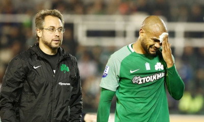 Παναθηναϊκός-ΑΕΚ: Στο νοσοκομείο ο Μολέδο με επτά ράμματα (pics)