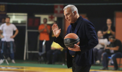 Συγκλονιστικός Γκάλης: Το δώρο αγάπης που σκορπίζει συγκίνηση (photo)