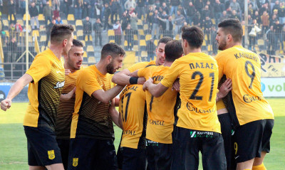 Ανατροπή για Super League o Άρης, επιστροφή στις νίκες για ΟΦΗ