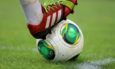 Σοκ για γνωστό ποδοσφαιριστή -  Εκτός δράσης για έξι εβδομάδες (photos)