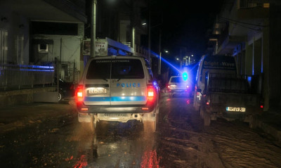 «Περιπολία» στα χαλάσματα της Μάνδρας (photos+videos)