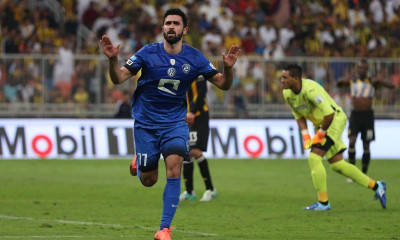 Από τη Συρία ο κορυφαίος παίκτης της χρονιάς στην Ασία (photos+video)