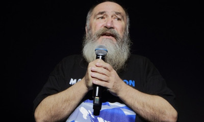 Κρίσιμες ώρες για τον Τζίμη Πανούση! Οι στιγμές στην εντατική και η αγωνία της οικογένειάς του!