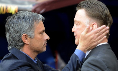 Μάντσεστερ Γιουνάιτεντ: Άγριο κράξιμο Φαν Χάαλ σε Μουρίνιο!