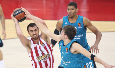 Ολυμπιακός: Στην Αθήνα ο Μιλουτίνοφ