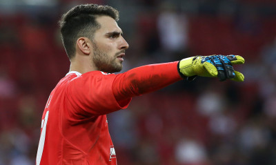 Ολυμπιακός: Σκάει πρόταση από Νιουκάστλ για Καπίνο (photos)