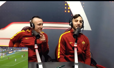 Τρελό γέλιο! Ο Μανωλάς περιγράφει σαν… τρελός το ντέρμπι με την Λάτσιο! (video)