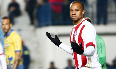 Ολυμπιακός: Αποχώρησε ο Οτζίτζα