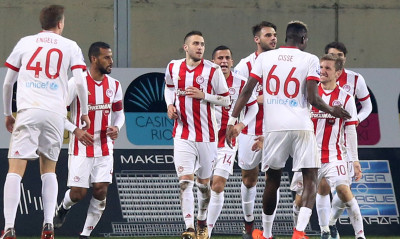 AΕΛ-Ολυμπιακός 0-3: Με αύρα Μιραλάς-Γκαρθία ξανά στην κορυφή