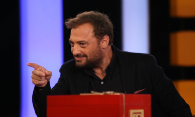 Επικό! Πρώην παίκτης της Super League παίζει στο «Deal» (photos)