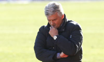 Κέρκυρα: Τριπλός πονοκέφαλος για Τσιώλη