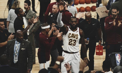 NBA: Ιστορία ο ΛεΜπρόν, νέα ήττα για Καβς!