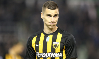 Δεν τα παρατάει η Άντερλεχτ! Νέα προσφορά στην ΑΕΚ για Βράνιες