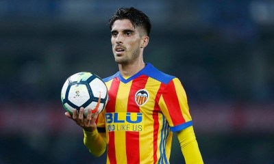 Ολυμπιακός: Εξετάζεται ο Βιδάλ (photos+video)