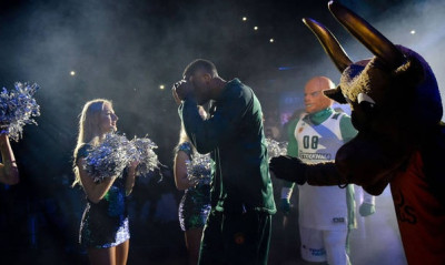 Αποθέωση στους παίκτες του Παναθηναϊκού (photos+video)