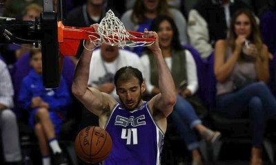 NBA: Θετικός Κουφός, «διπλό» οι Κινγκς