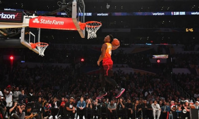 NBA: «Βασιλιάς» των καρφωμάτων ο Μίτσελ με τρελές… πτήσεις (video)