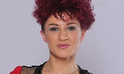 Power of love: Οι γυμνές φωτό της ντροπαλής Κλαούντια και ο Kinky λογαριασμός στο Instagram