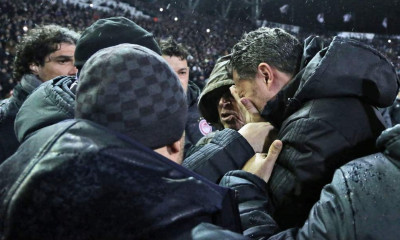 ΠΑΟΚ-Ολυμπιακός: Η στιγμή του τραυματισμού του Γκαρθία και ο πανικός στην Τούμπα (photos)