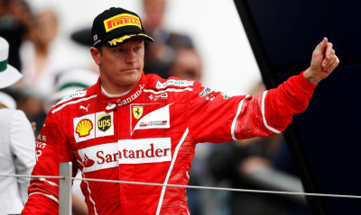 Formula 1: Τους πέρασε όλους ο Ραϊκόνεν!