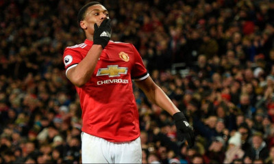 Μάντσεστερ Γιουνάιτεντ: Υπογράφει ο Μαρσιάλ