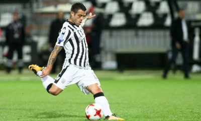 Κραυγή αγωνίας από Βιεϊρίνια σε FIFA και UEFA: «Αγαπάμε το ίδιο ποδόσφαιρο; Μας σέβεστε;»