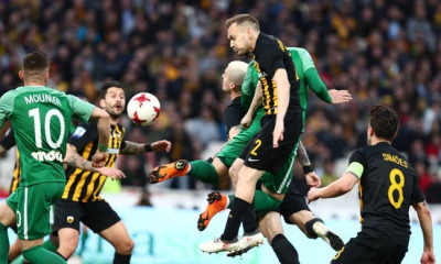 ΑΕΚ - Παναθηναϊκός: Ύπουλο χτύπημα Μπακάκη σε Ινσούα! (video)