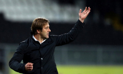 Ολυμπιακός: Έριξε… χυλόπιτες και σηκώνει μανίκια ο Μαρτίνς (photos)