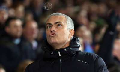 Επικές ατάκες Μουρίνιο μετά τη νίκη της Γιουνάιτεντ επί της Σίτι!